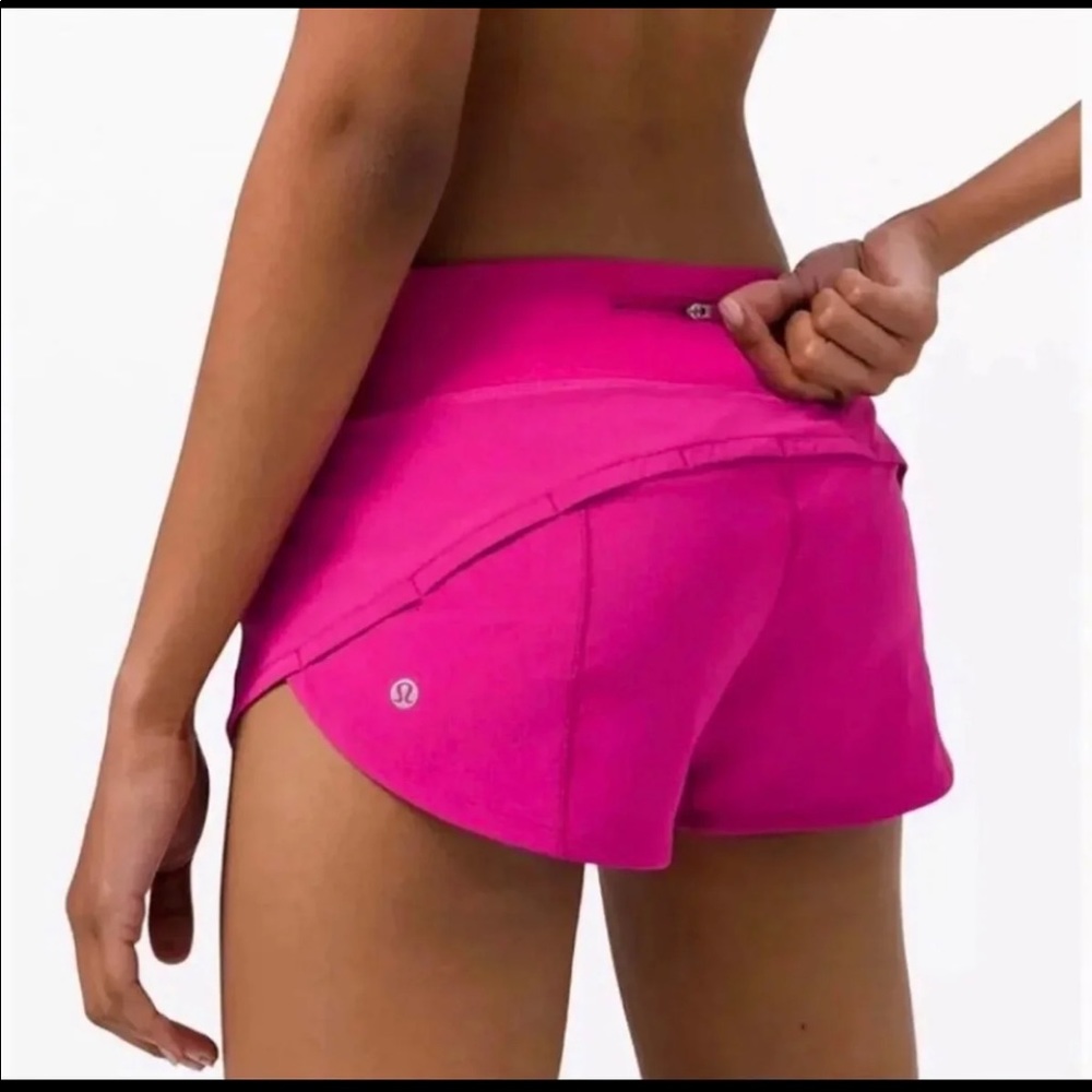 Lululemon Speed Up LR 2.5” Short (6)